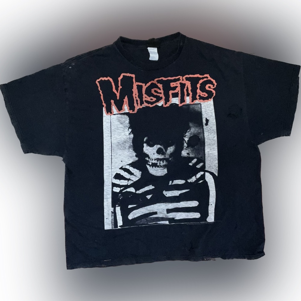 thrashed 2007 misfits band shirt